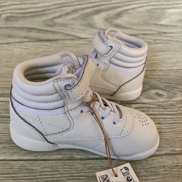 REEBOK KIDS FREESTYLE HI TODDLER WHITE SIZE 6 - Picture 4 of 13